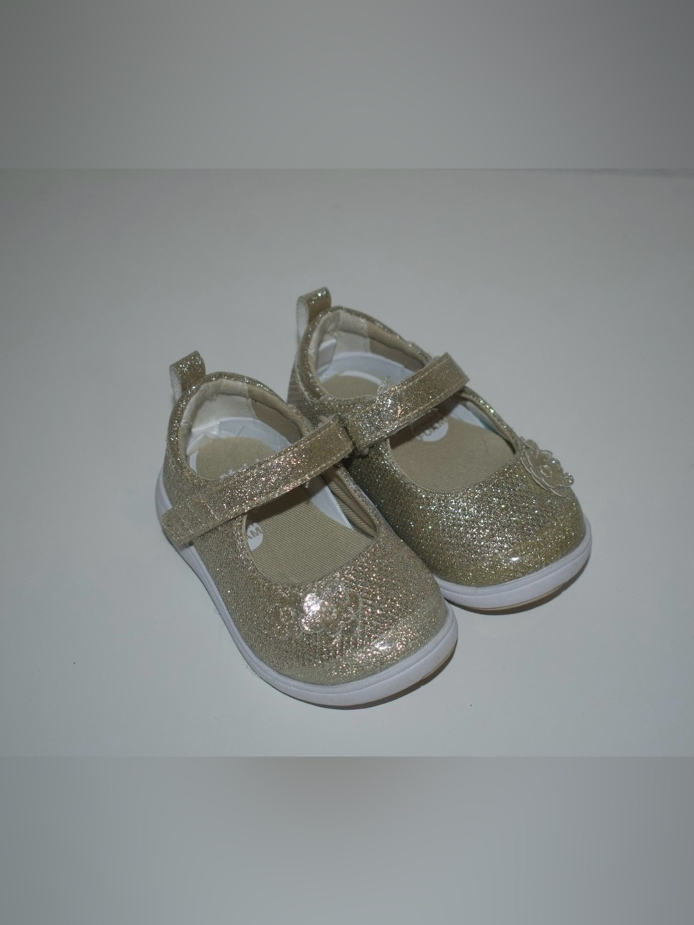 Girls Sparkle Mary Jane Shoes in Gold